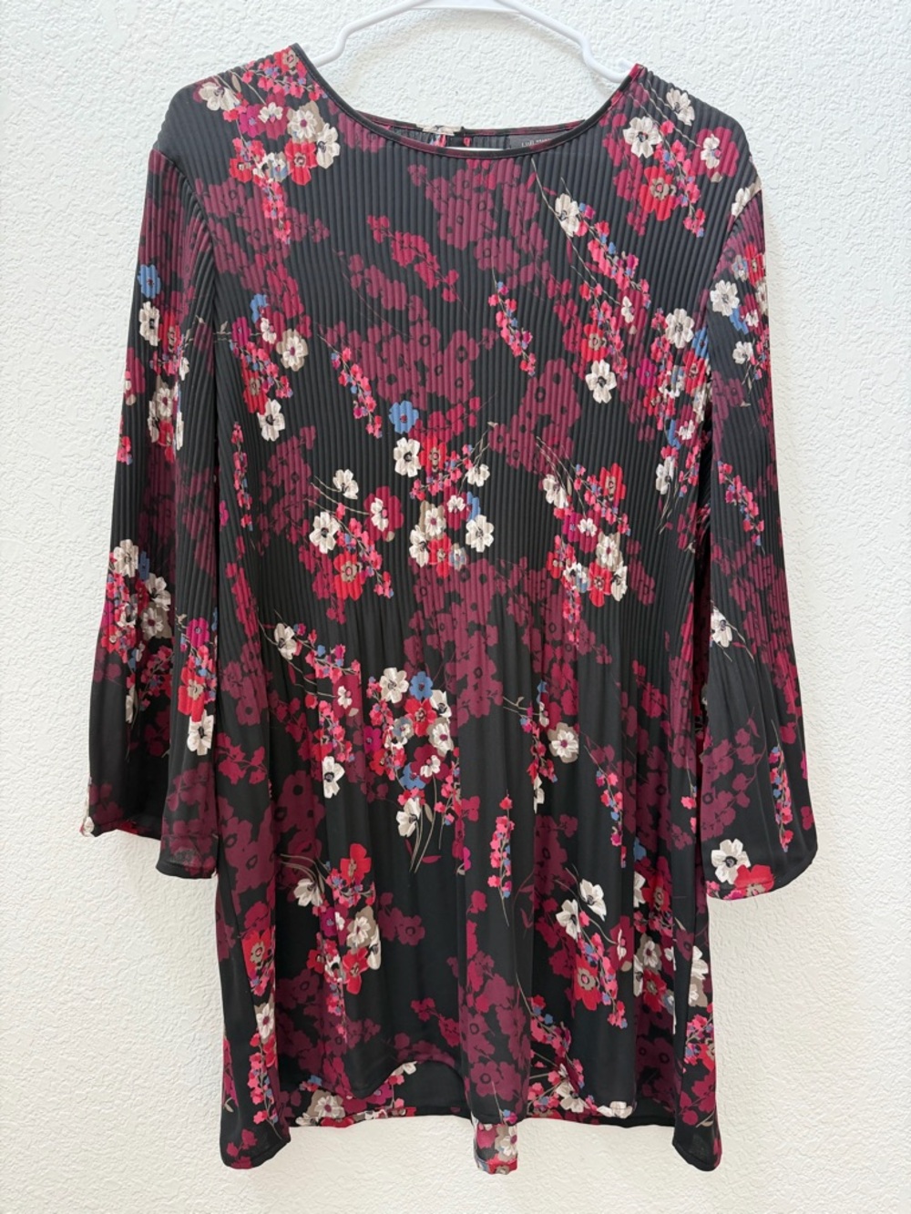 J. Jill Black Floral Pleated Tunic Top Pink & White Flowers Bell Sleeve Medium